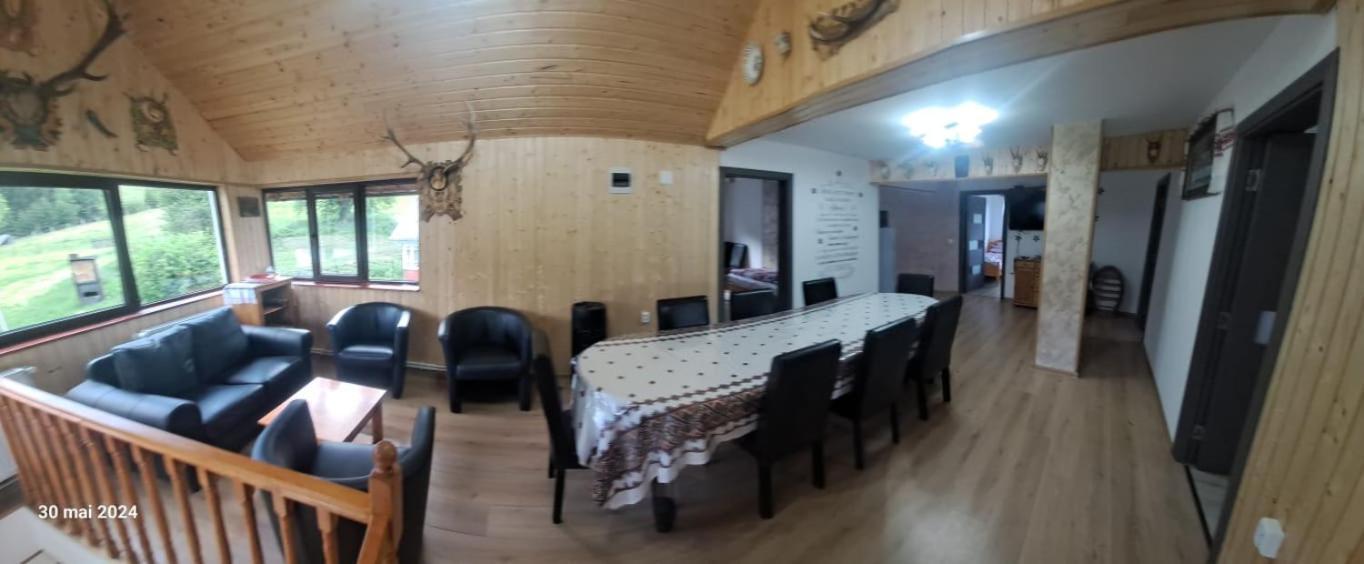 Casa Vasy Guest House Vatra Dornei Exterior photo